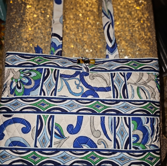 NWOT Vera Bradley Mediterranean White 3 piece set. - Picture 2 of 12